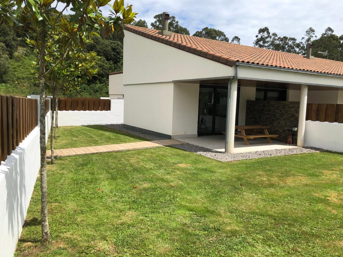 Casas adosadas julieta Ribadesella Exterior foto